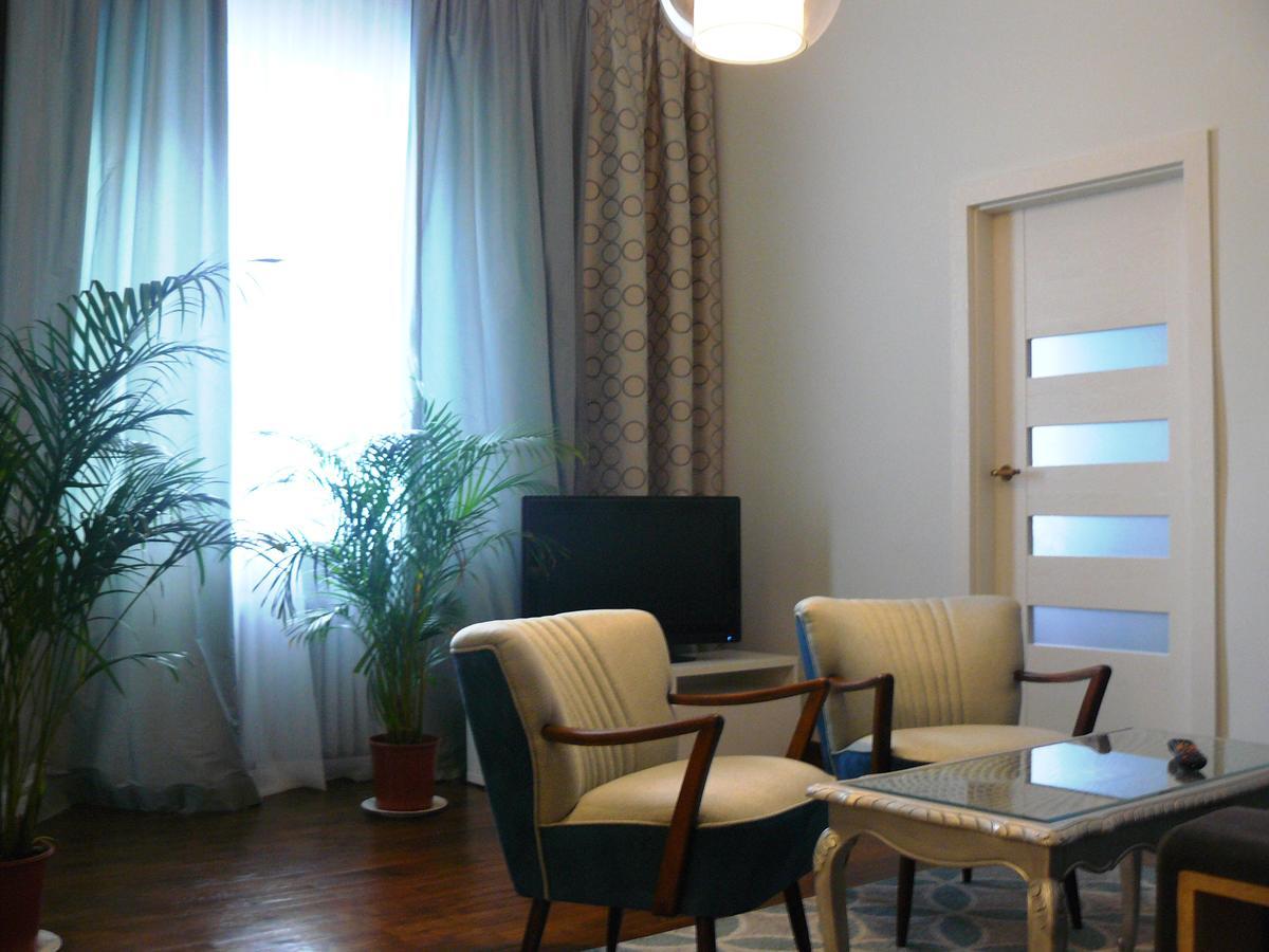 Apartament Chmielna Apartment วอร์ซอ ภายนอก รูปภาพ
