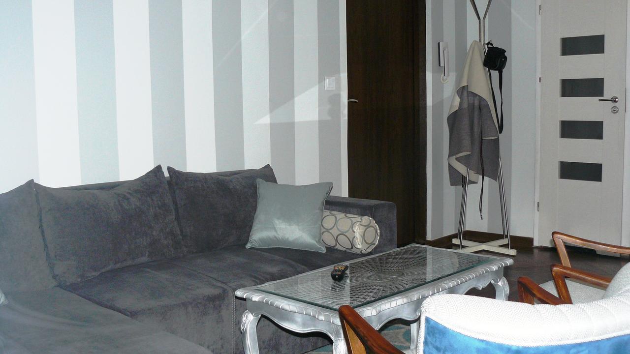 Apartament Chmielna Apartment วอร์ซอ ภายนอก รูปภาพ